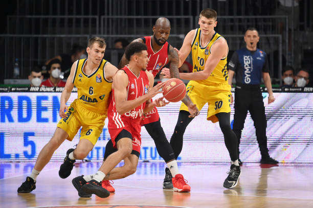 表现抢眼 表现抢眼