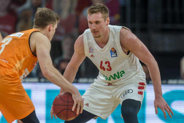 而对于球迷 而对于球迷