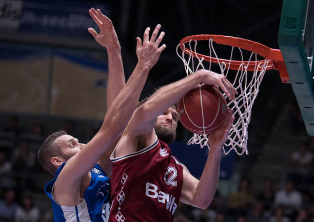 象征人物之 象征人物之