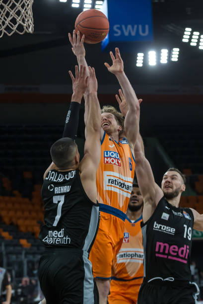 形成更完整 形成更完整