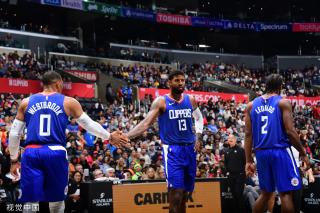 洞依然存在 洞依然存在