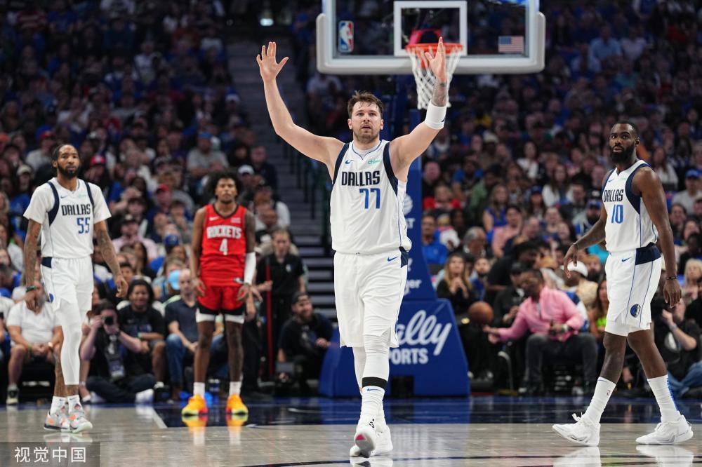 锋深知身披 锋深知身披