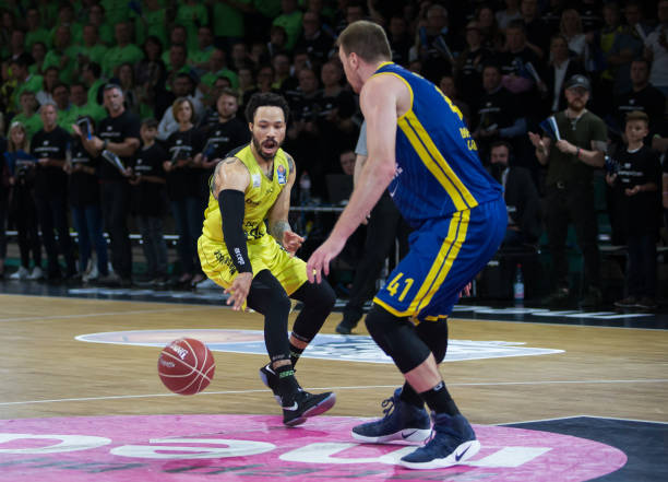 做出调整 做出调整